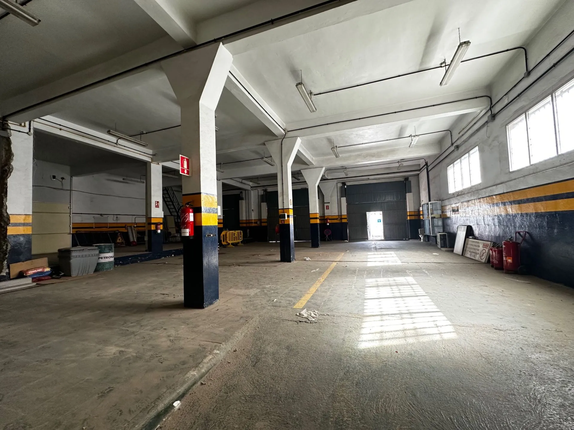 Industrial unit for sale in Granadilla de Abona, Tenerife — Vitali listing N0501